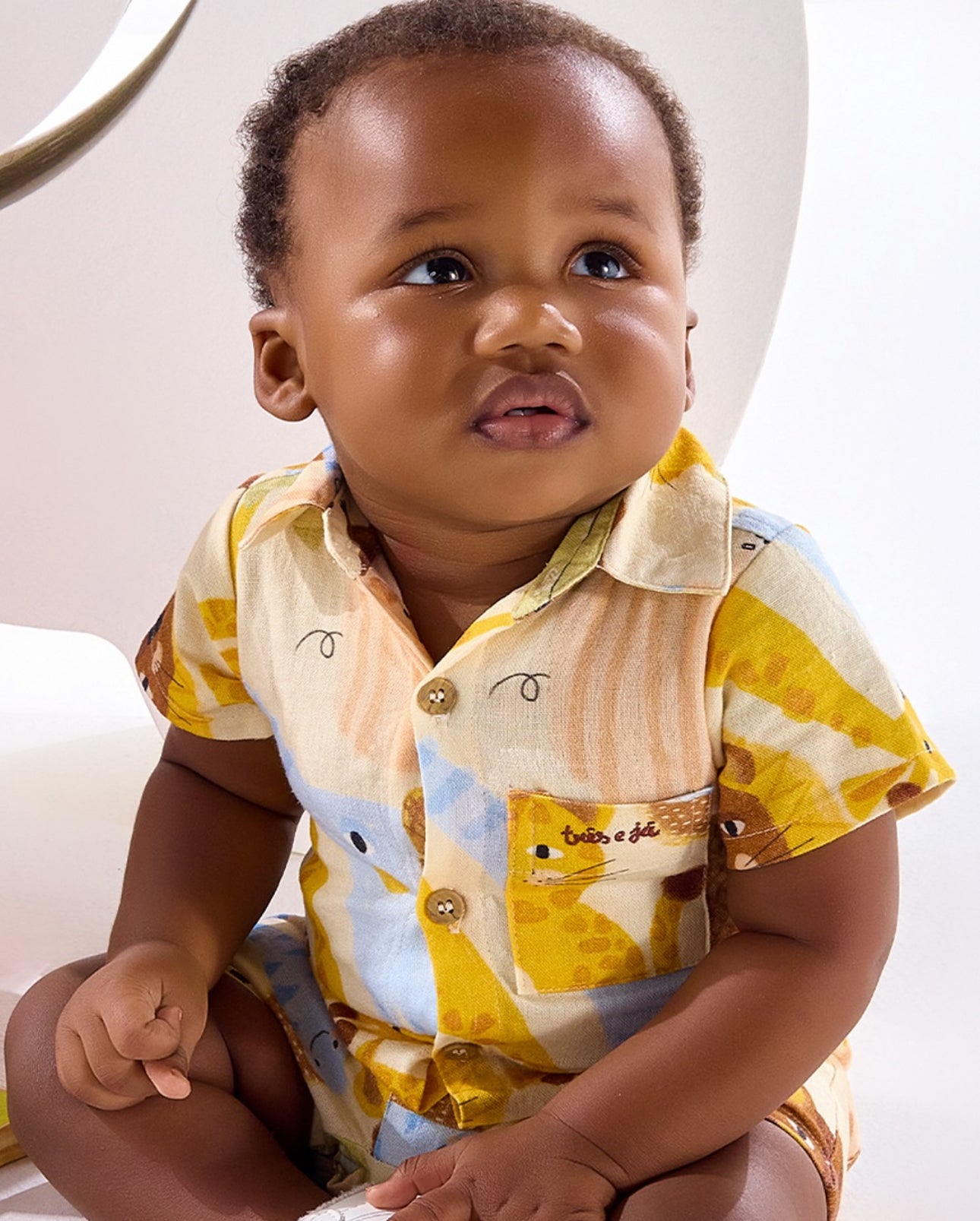 MACAQUINHO SAFARI PARA BEBÊ MENINO EM VISCOLINHO (OFF WHITE)
Ref: 62268